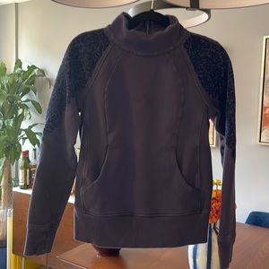 Lululemon. Navy/purple pullover sweater. Size 6